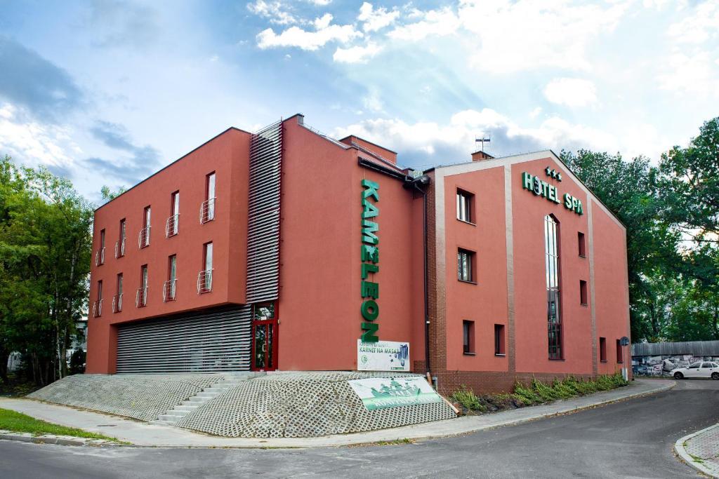Hotel&spa Kameleon Готель Жори